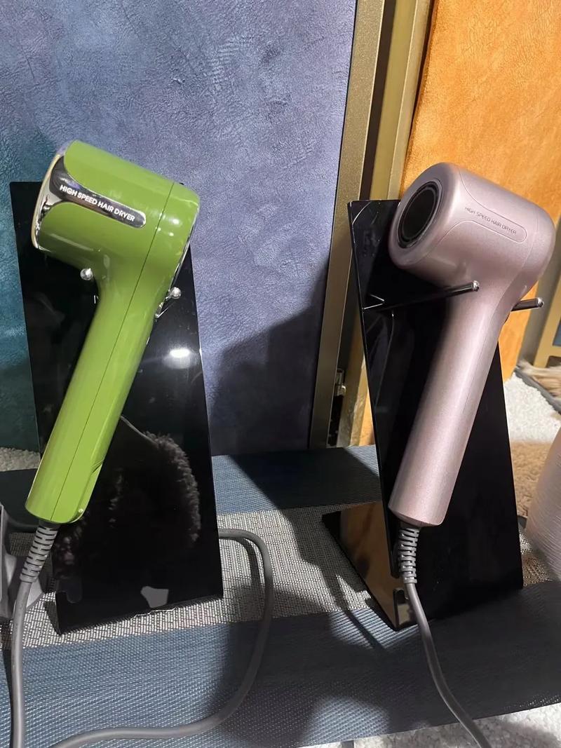 樂(lè)普電機(jī)攜全系列家用電器電機(jī)驅(qū)控方案及配件亮相中國(guó)家電及消費(fèi)電子博覽會(huì)